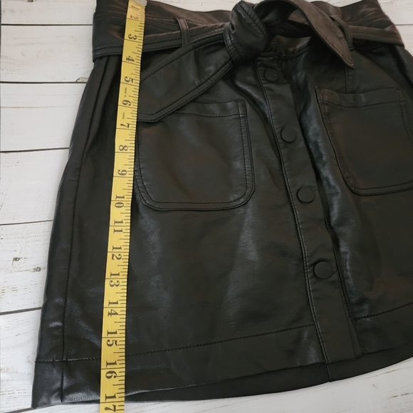 tgla Black Faux Leather Mini Skirt with Belt Size Medium - Picture 9 of 9